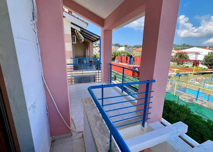 Pelekan And Athina 40 Appartement